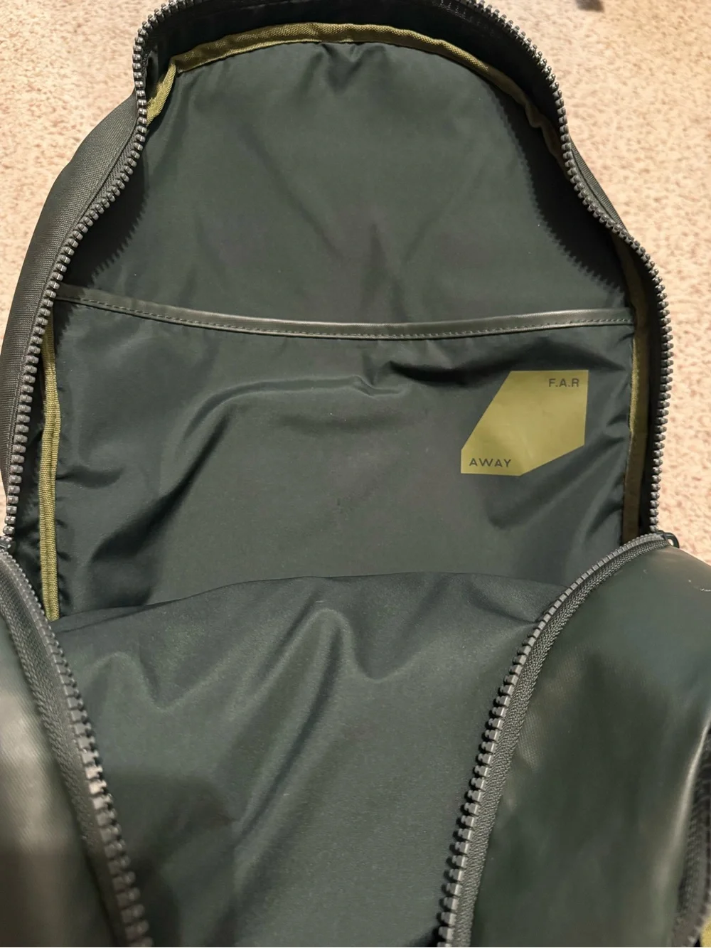 Away Active Backpack 26L (Forest Green)
